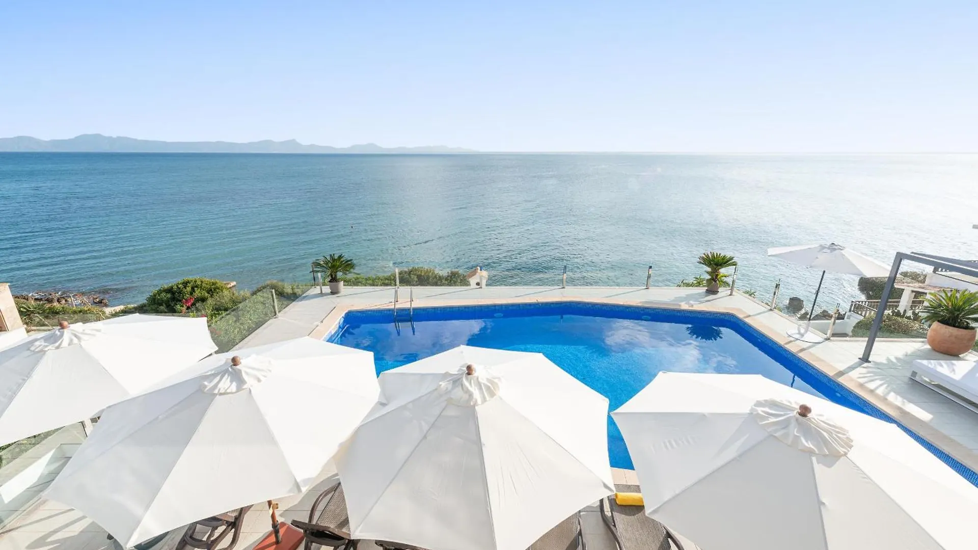 Villa President, Con Piscina Privada Alcanada İspanya